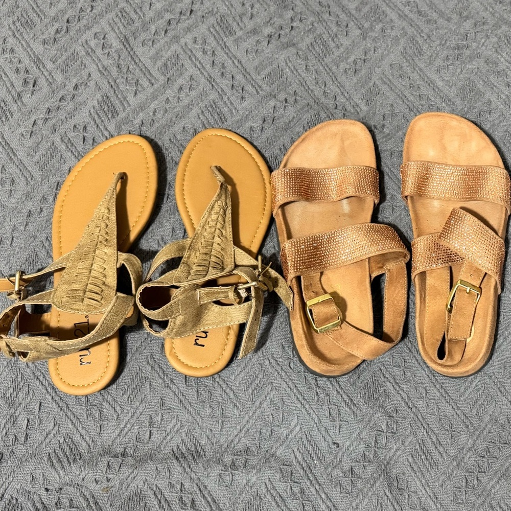 Tan and pink rhinestone Sandals Set